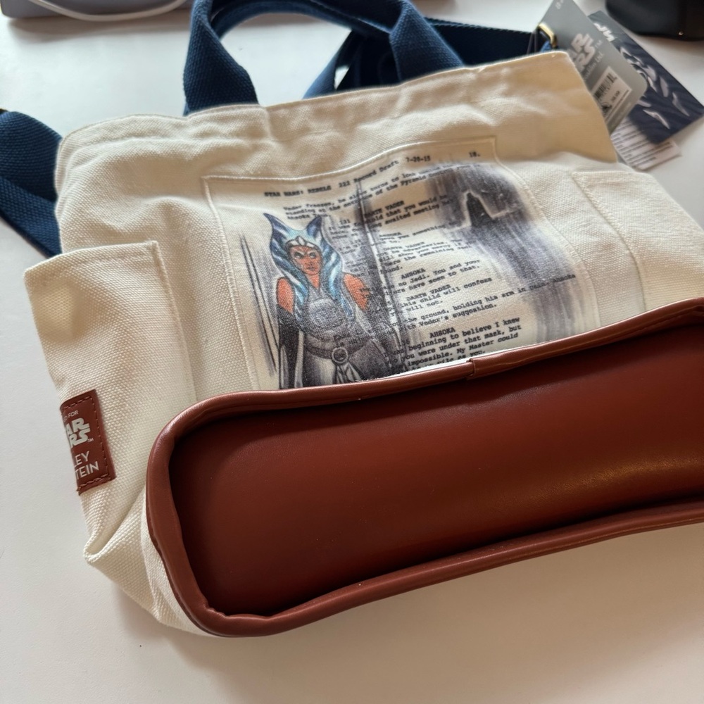 Ashley Eckstein Ahsoka Tano “I am no Jedi” crossbody - Picture 7 of 8